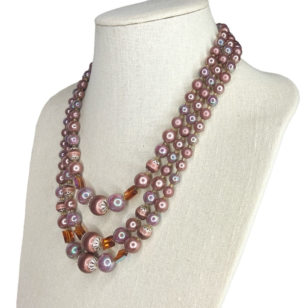 Vintage Japan Multi-strand Mauve Beaded Necklace - Picture 2 of 6